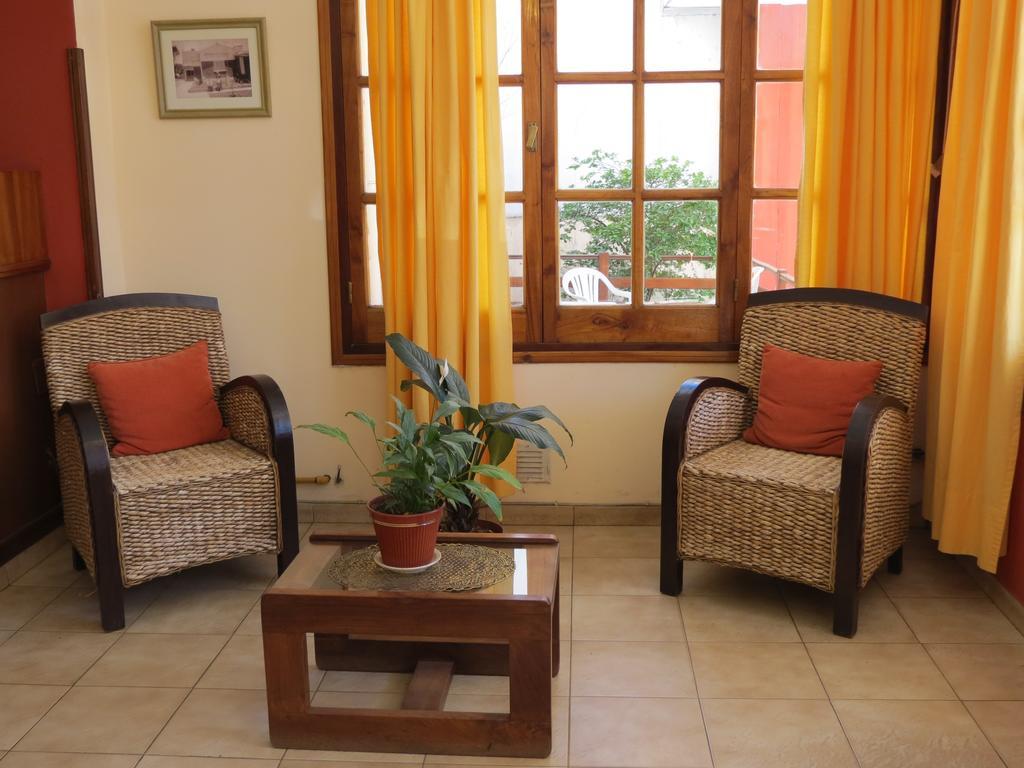 Hotel Arenales Villa Carlos Paz Extérieur photo
