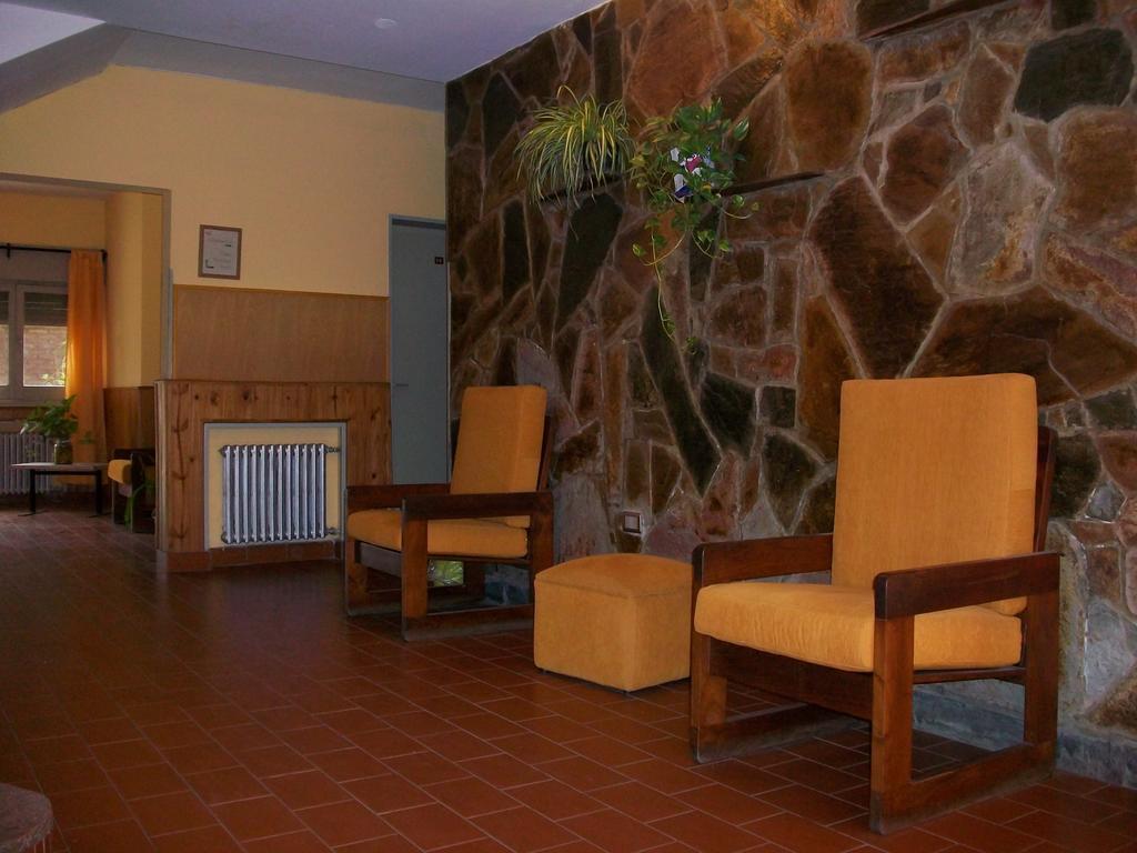 Hotel Arenales Villa Carlos Paz Extérieur photo